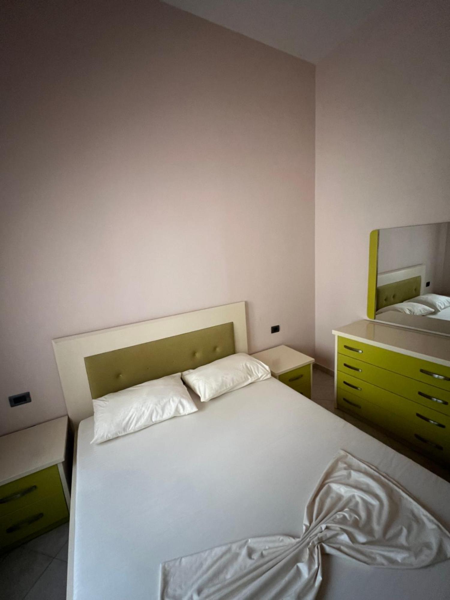 Marika Apart Hotel Голем Экстерьер фото